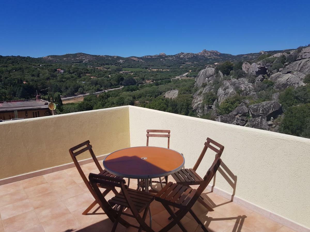 Appartamento Monte Mare Arzachena Luaran gambar
