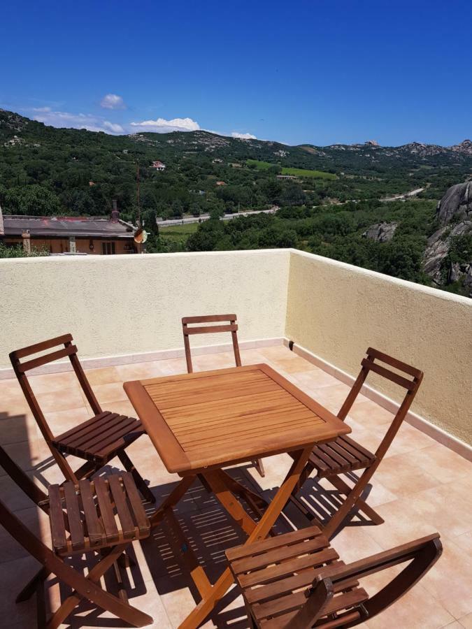 Appartamento Monte Mare Arzachena Luaran gambar